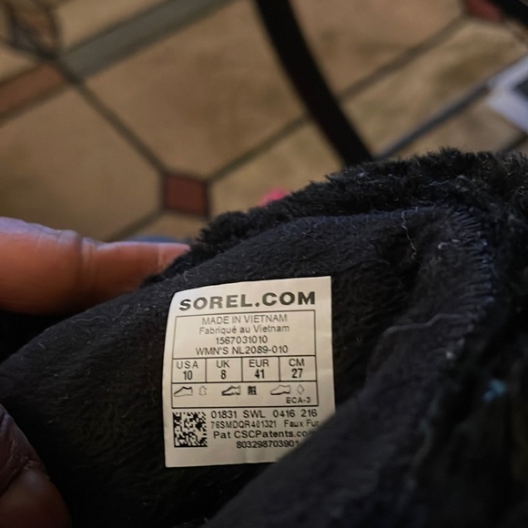 Sorel black Women’s boot size 10 used - Picture 2 of 11